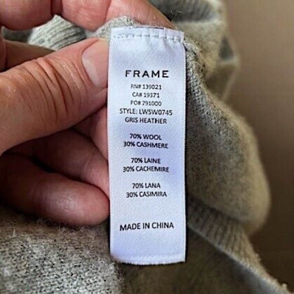 FRAME Wool/Cashmere Blend Cropped V-Neck Sweater EUC/sz XS - Picture 13 of 14